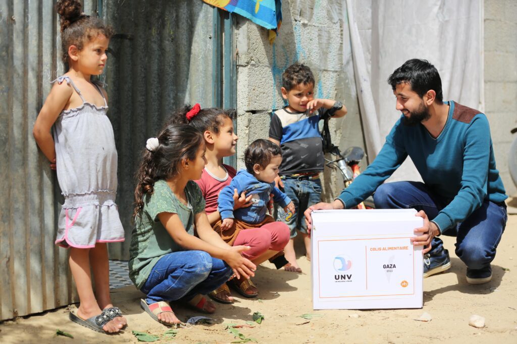 Offrir un colis alimentaire - association Un nouveau visage